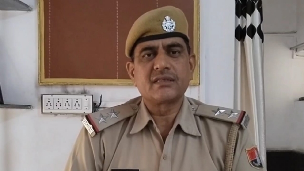 भीलवाड़ा में नशे के विरुद्ध आसींद पुलिस की कड़ी कार्रवाई  महिला और युवक से 12 किलो 570 ग्राम गांजा बरामद2