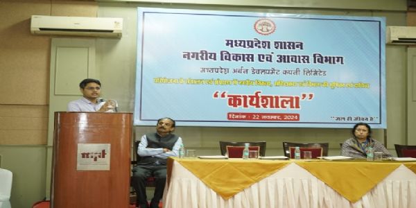 जल प्रदाय और सीवरेज परियोजना के संचालन में जन-प्रतिनिधियों की भूमिका महत्वपूर्ण