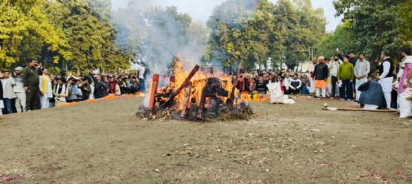 तेजा खेड़ा फार्म में अग्नि काे समर्पित पूर्व मुख्यमंत्री ओपी चाैटाला