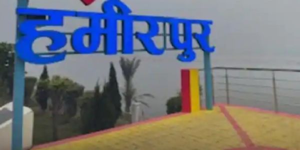 आवारा कुत्ते भी हो गए खूंखार, राह चलते कुत्ते के हमले से 60 लोग घायल