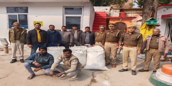 पुलिस की बड़ी कार्रवाई, 1 करोड़ के गांजे के साथ 2 गिरफ्तार