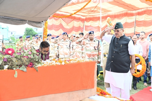 Sainik Welfare Minister paid tribute to martyr Negi