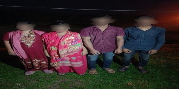 चार अवैध प्रवासियों को असम पुलिस ने बांग्लादेश भेजा