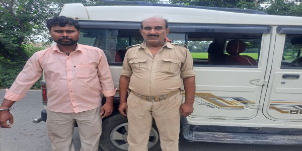 संग्रामपुर में 112 पुलिस टीम पर हमला, एक गिरफ्तार