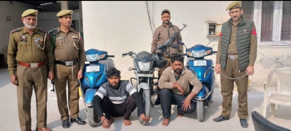 02 interstate thieves arrested, 03 vehicles recovered