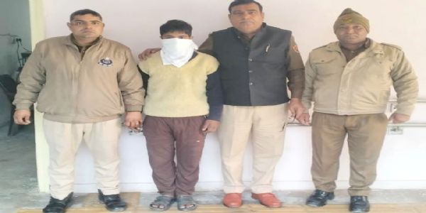 सोनीपत:      अलमारी से 95 हजार रुपये चोरी मामले में आरोपी को पुलिस ने किया गिरफ्तार 