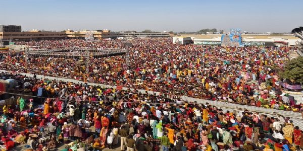 अहंकार को त्याग करने के बाद ही प्राप्त होती है भगवान की भक्तिः पंडित प्रदीप मिश्रा