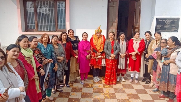 State Mahila Morcha honored newly appointed BJP District President Kathua