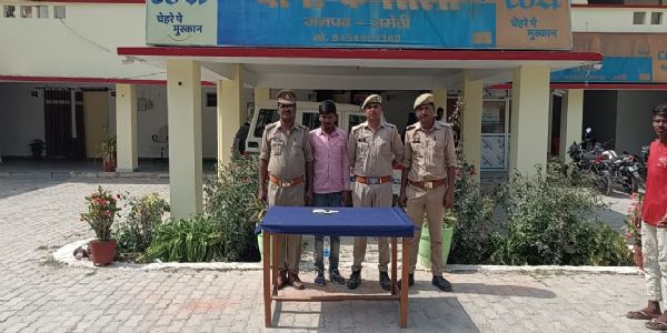 कमरौली पुलिस ने 7 लाख रुपए की स्मैक के साथ दो लोगों को किया गिरफ्तार